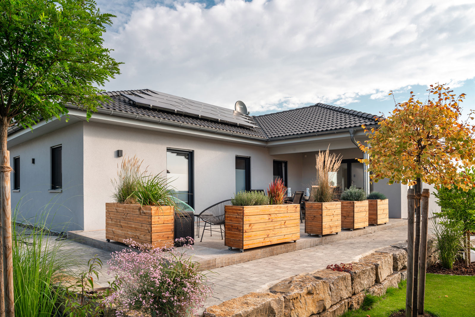 Terrasse mit Blumen